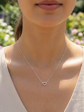 Delicate Silver Heart Necklace - Women Jewelry